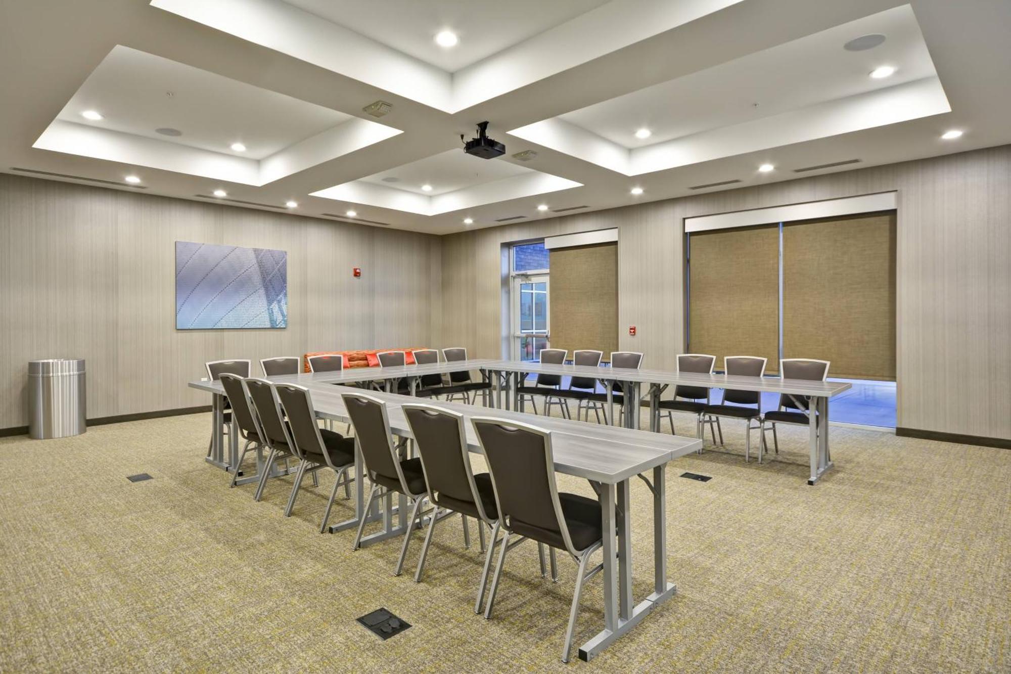 Springhill Suites By Marriott Cincinnati Blue Ash Extérieur photo