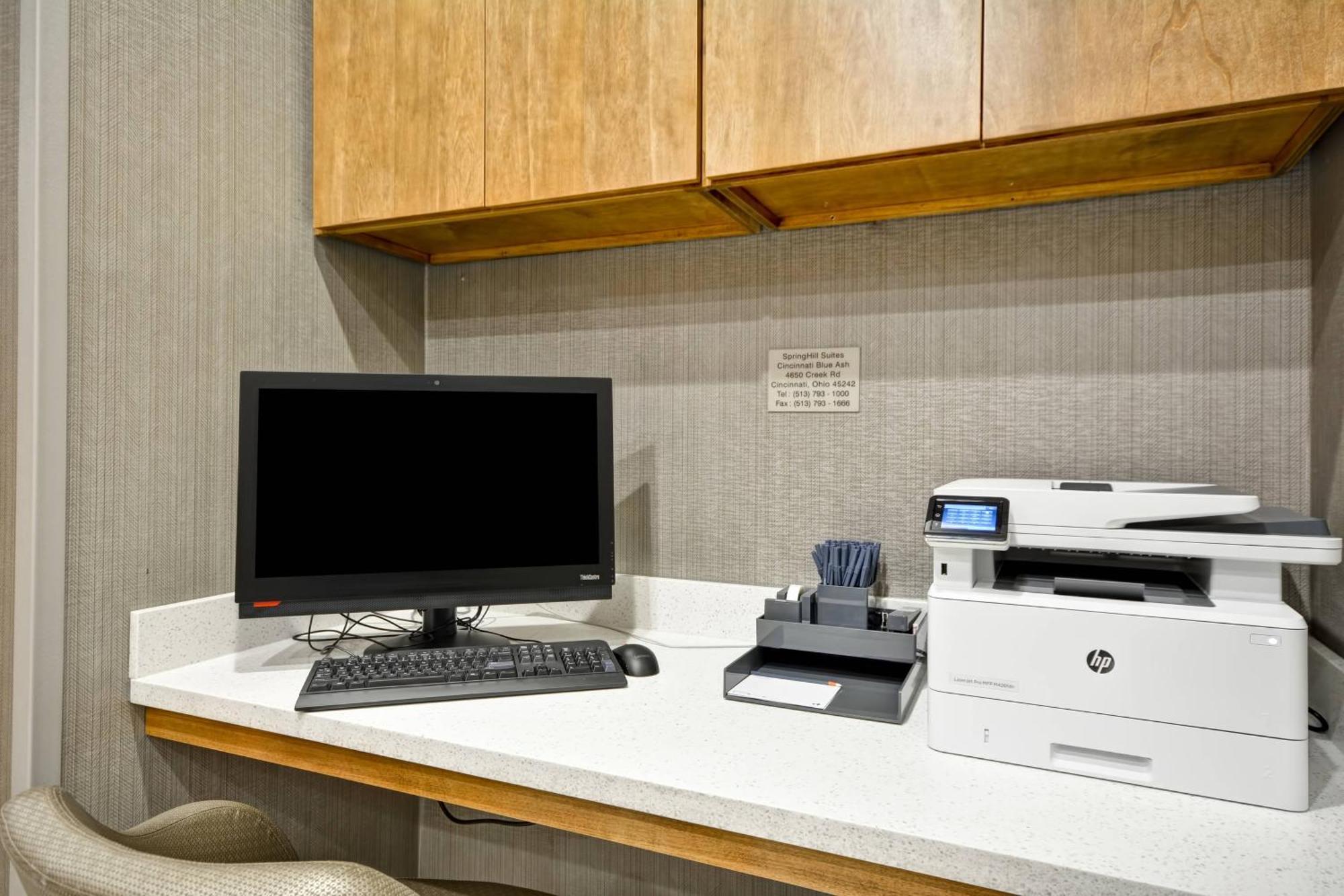 Springhill Suites By Marriott Cincinnati Blue Ash Extérieur photo