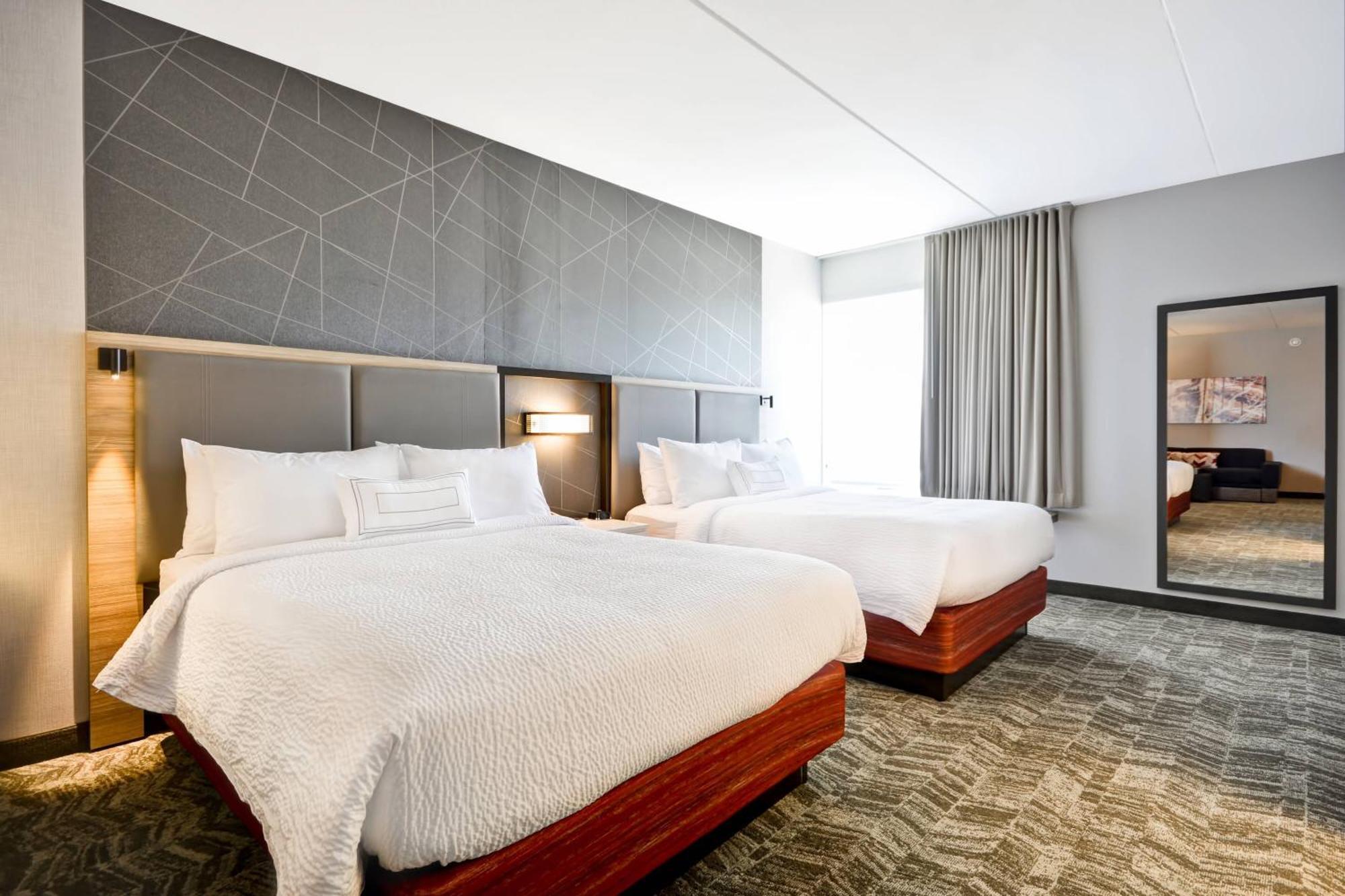 Springhill Suites By Marriott Cincinnati Blue Ash Extérieur photo