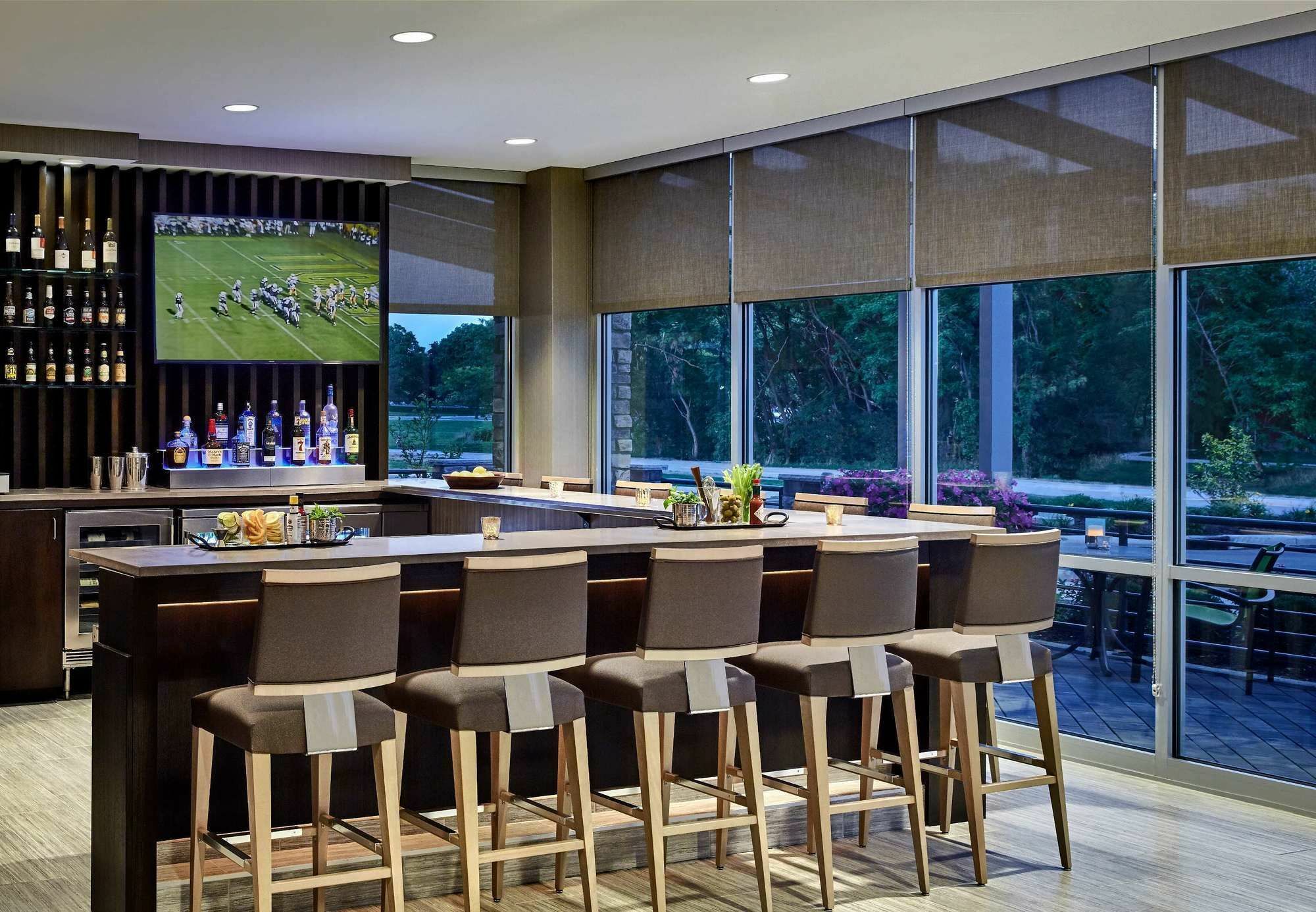 Springhill Suites By Marriott Cincinnati Blue Ash Extérieur photo
